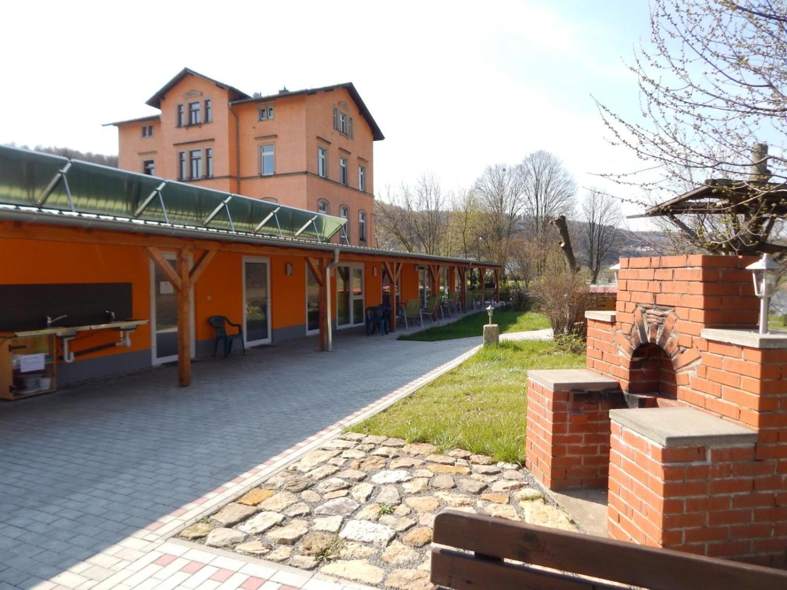 Campingplatz am Treidlerweg Königstein Exterior foto